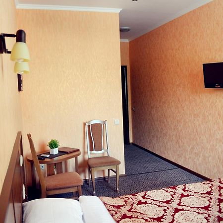 Hotel Dobrodiy Vínnytsia Exterior foto