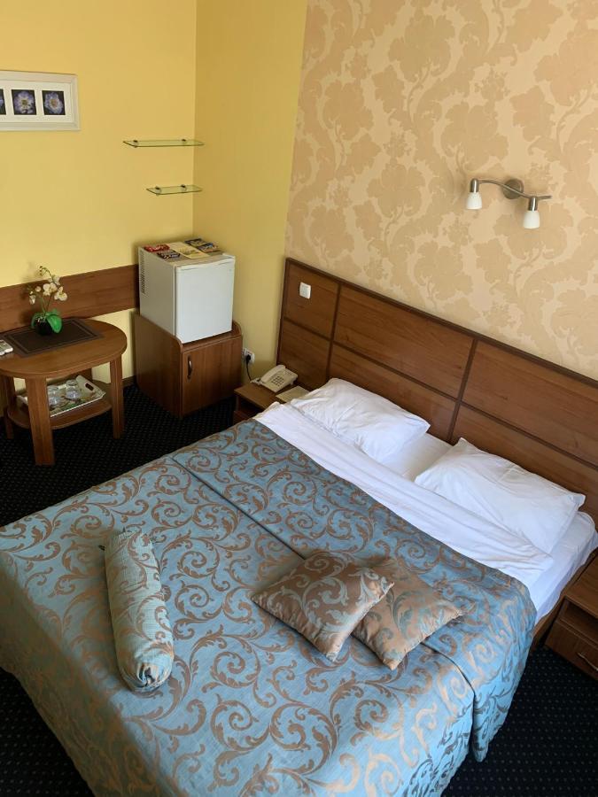 Hotel Dobrodiy Vínnytsia Exterior foto
