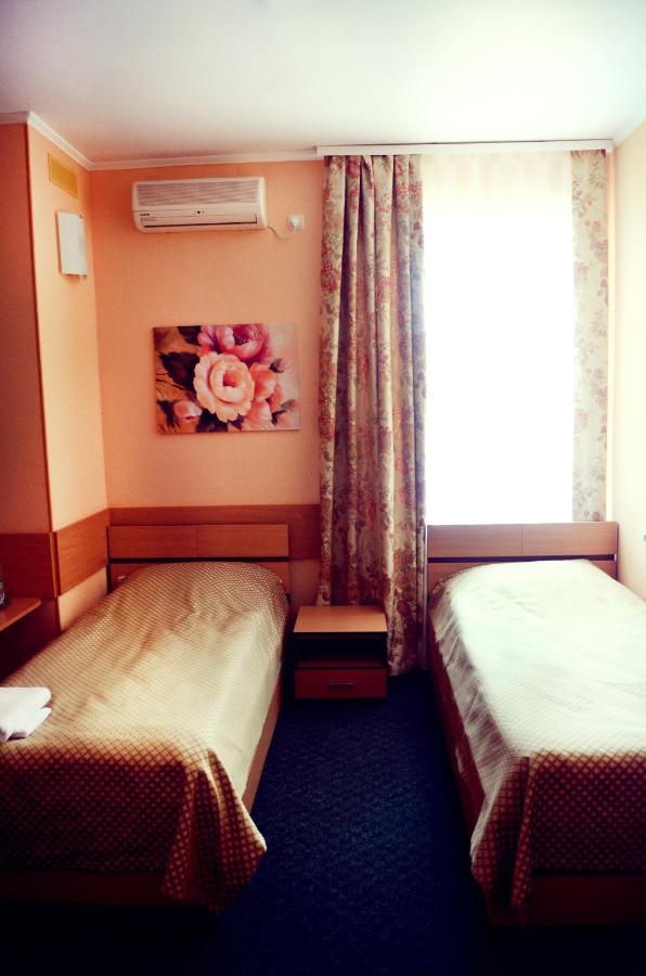 Hotel Dobrodiy Vínnytsia Exterior foto